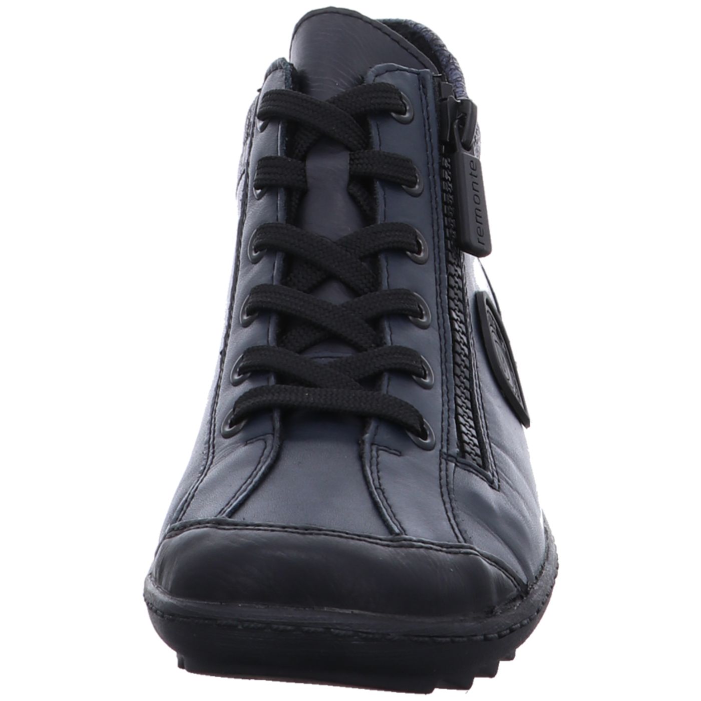 Bild 4 - Remonte Boot