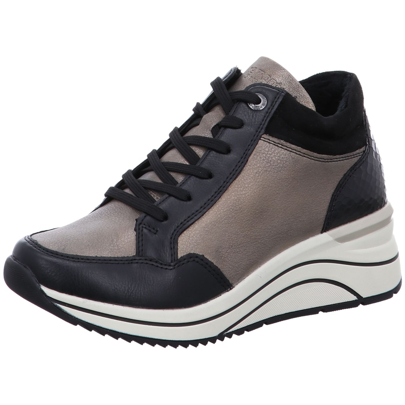 Bild 1 - Remonte Boot