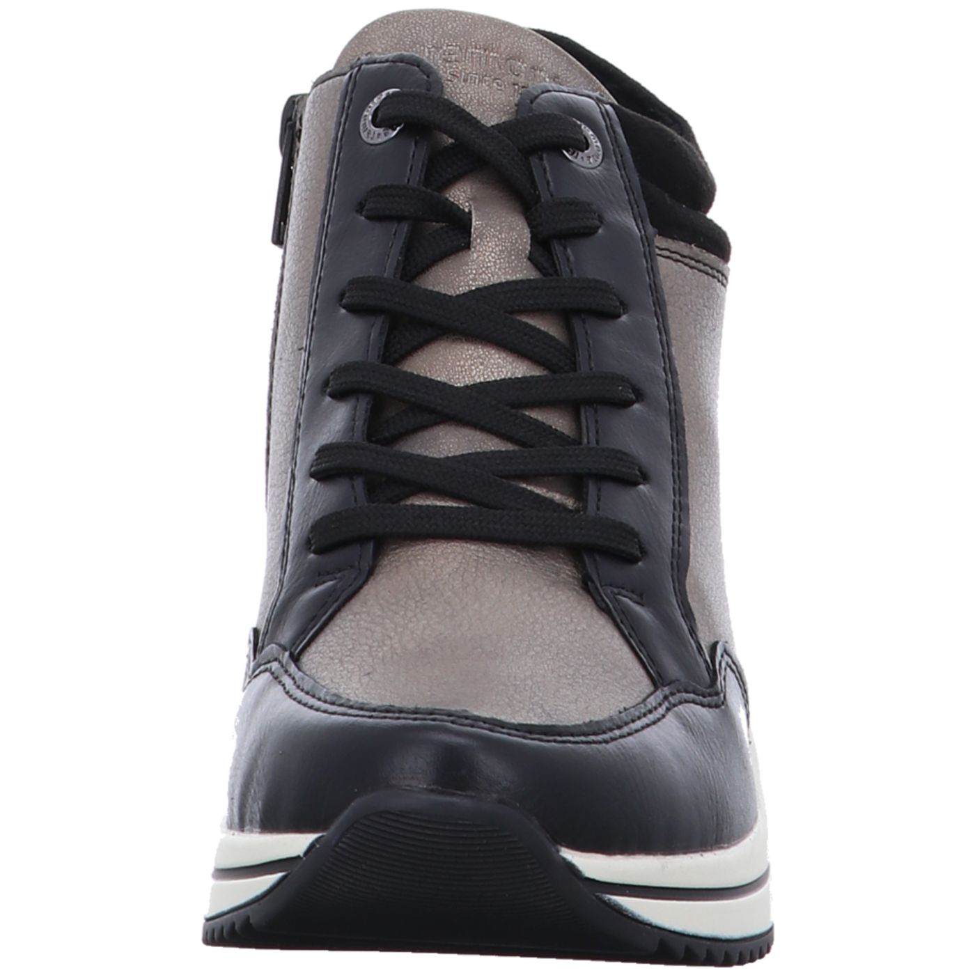 Bild 4 - Remonte Boot